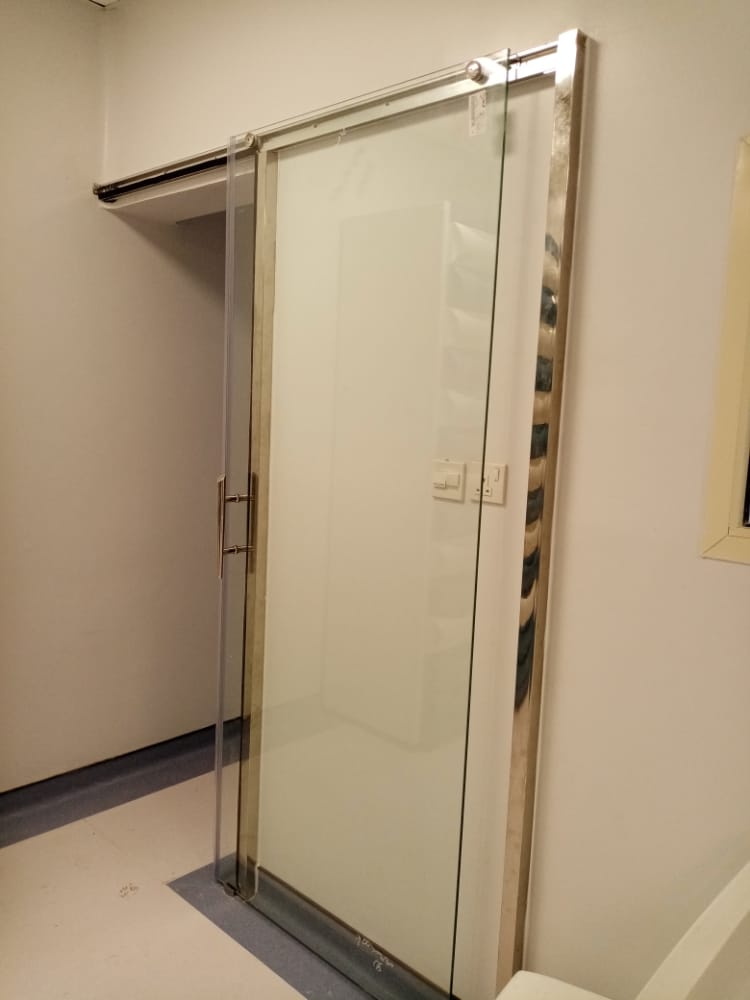 درابزين ستانلس ستيل بتصميم متموج